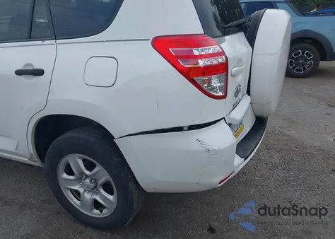 2011 Toyota Rav4 z USA, uszkodzony, nr VIN JTMJF4DV7B5039500